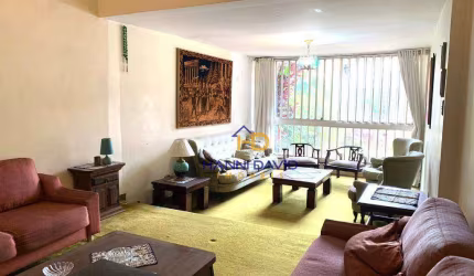 Casa de 250m ² com 3 dormitórios e 4 vagas na Vila Mariana ! Terreno de 350m² ! Próxima ao Parque do Ibirapuera ! Confira !!!!