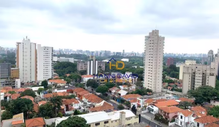 Excelente Apartamento de 176 m ² ! Próximo ao Ibirapuera !   4 dormitórios sendo 2 suítes e 2 vagas !!!!