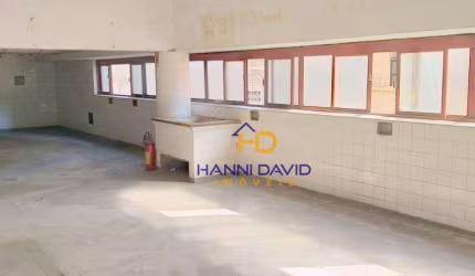 Locação de  Prédio comercia com 3 andares com Elevado. IPTU   Área 3583.00 M²    metrô Sé, fácil acesso Avenida 23 de Maio. Intenso fluxo de pessoas !