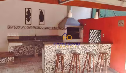 Vende  apartamento  na Liberdade  com três dormitórios  uma suíte uma vaga e lazer completo, próximo metrô são Joaquim  SP.
