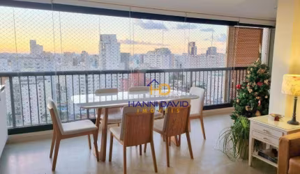 Próximo ao Colégio São Luis. Vila Mariana