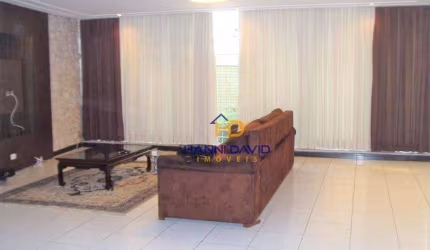 Ótima Casa à venda no Tatuapé - Prox Metro Carrão -406 m² 6 vagas, 7 dormitórios