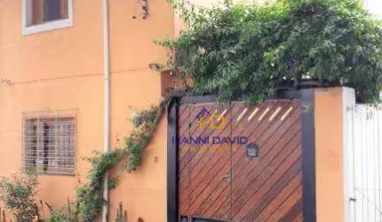 Linda casa á venda no Jardim da Glória, de três dormitórios - 150M².