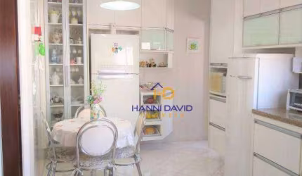 Ótimo custo x benefício !!! Excelente apartamento de 135m ² no bairro  Bosque da Saúde !  3 dormitórios e 3 vagas ! Confira !!!