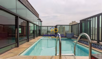 Cobertura com piscina e churrasqueira. Próxima ao Museu do Ipiranga.