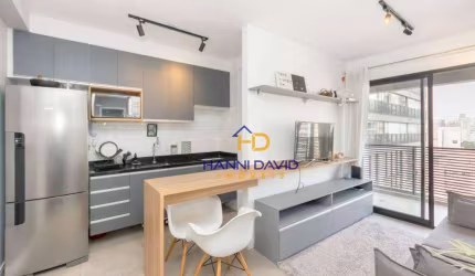 Apartamento reformado, próximo ao metro Ana Rosa. Vila Mariana