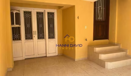Locação de casa Triplex Aclimação  com 3 dormitórios  3 suítes 1 vaga  1 cozinha com armários e lavandaria fácil acesso ao parque .