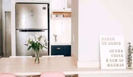 Apartamento com suíte à venda na Nova Palhoça