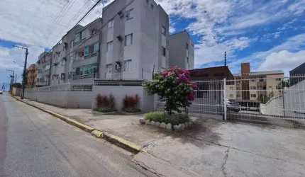 Apartamento à Venda na Serraria - São José