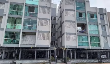 Apartamento à Venda em Kobrasol - São José