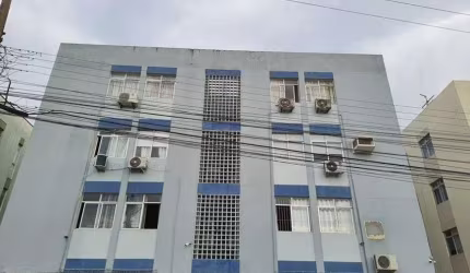 Apartamento à venda em Praia Comprida, São José.