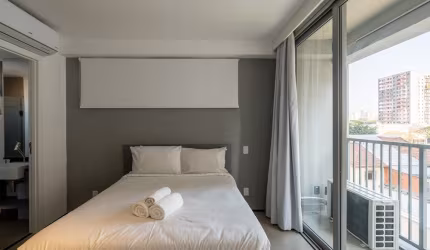 Ótimo Studio, com 1 Dormitório e Varanda. Localizado em Indianópolis - SP. Ótima opção para Investir!