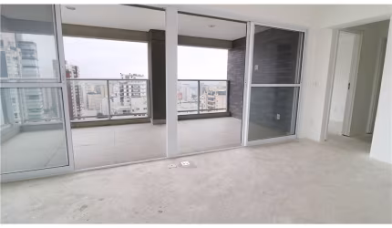 Apartamento à Venda com ampla Varanda em condomínio com amplo lazer e e estrutura
