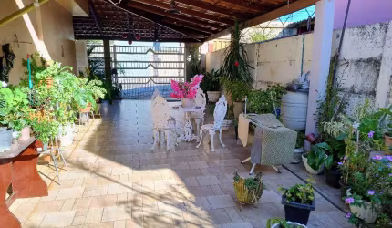 Vende-se uma casa no Barreiro