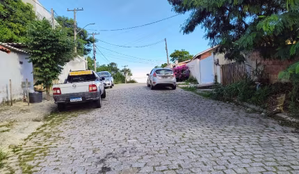 TERRENO 450,00M2 RUA CANTO ALTO-PORTO DA ROÇA SAQUAREMA RJ