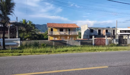 RESIDENCIA DUPLEX  AVENIDA BEIRA MAR JACONE SAQUAREMA RJ