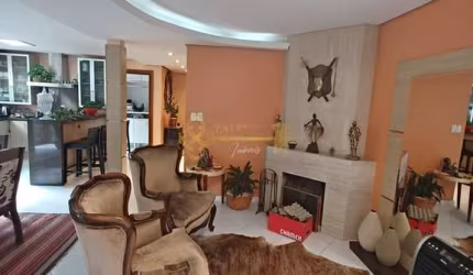 Sobrado Triplex Alto Padrão