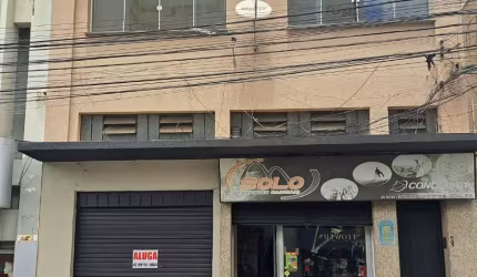 APARTAMENTO NO CENTRO COM 02 QUARTOS