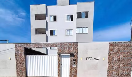Apartamento 2 Quartos com Suíte, 400m da Praia e ao lado do Comércio e Serviços