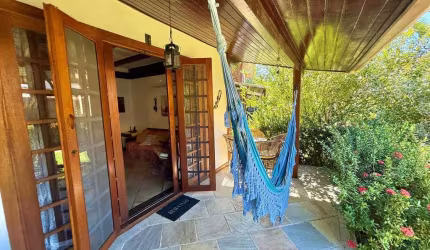 Casa em Condomínio para Locação em Armação dos Búzios, Manguinhos, 3 dormitórios, 2 suítes, 2 banheiros, 2 vagas