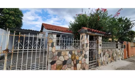 Casa 3 quartos á venda em Marechal, Rio de Janeiro.