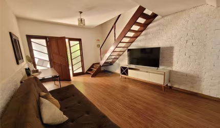 Casa com 2 quartos á venda em Jardim Sulacap - Rio de Janeiro
