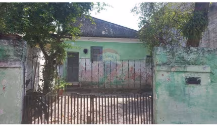Casa com 3 quartos à Venda  com 350 m²  em Curicica Rio De Janeiro !
