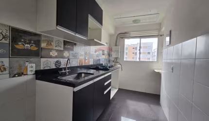Aluga Apartamento com 43 m²  2 quartos em Santa Cruz - Rio De Janeiro.