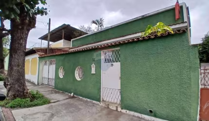 CASA COM 3 QUARTOS, 243M² À VENDA EM CASCADURA