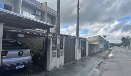 Sobrado Geminado semi mobiliado Boa Vista 4 METROS DE ABERTURA