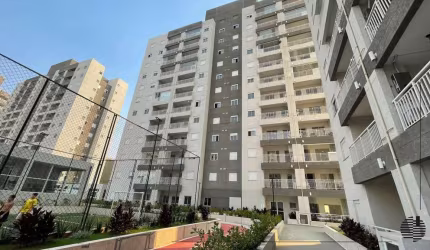 Apartamento novo com sacada à venda no condomínio Maxim em Itu.