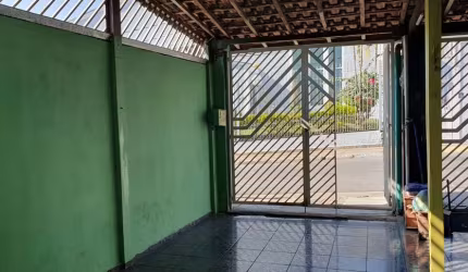 Casa no Conjunto Habitacional José Bonifacio.