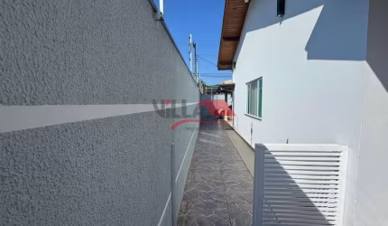 Casa em Massaguaçu  -  Caraguatatuba