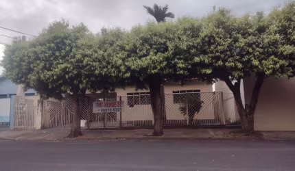 Casa a venda do centro da cidade!