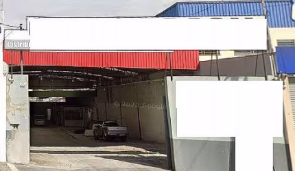 GALPÃO COM INFRAESTRUTURA