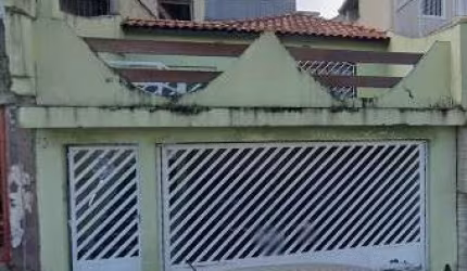 CASA COM 2 DORMITÓRIOS SENDO 1 SUITE VILA SACADURA CABRAL SANTO ANDRÉ