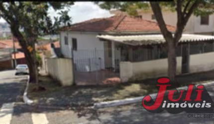CASA COM 2 MORADIAS : TÉRREA  3 DORMITÓRIOS, TERRENO DE ESQUINA, JARDIM PATENTE PARTE ALTA
