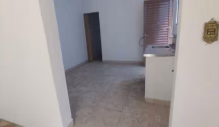 CASA TERREA DE FUNDOS- JARDI, MARACANA - SANTO ANDRE