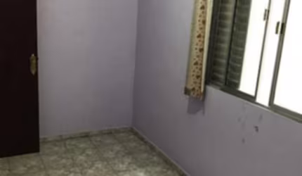 ASSOBRADADA COM 2 CASAS