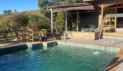 Casa em condomínio fechado com 4 quartos à venda na Almeida Prado, Paraíso Igaratá, Igaratá por R$ 1.350.000