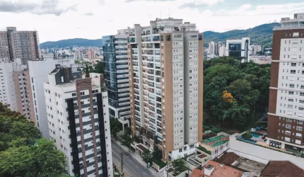 More a poucos metros da Otto Boehm