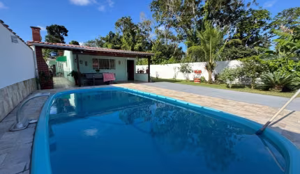 Ótima casa com 03 quartos em Itanhaém