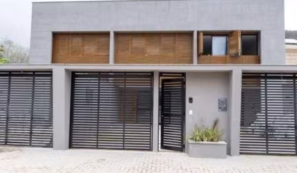 Casa Duplex com 3 suítes na Freguesia