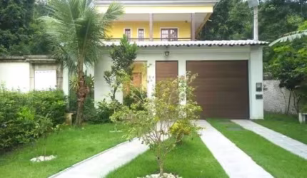 Casa com 3 dormitórios à venda, 230 m² por R$ 950.000,00 - Vargem Grande - Rio de Janeiro/RJ