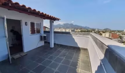 Cobertura com 2 dormitórios à venda, 103 m² por R$ 340.000 - Taquara - Rio de Janeiro/RJ