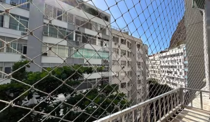 Apartamento com 2 dormitórios à venda, 78 m² por R$ 900.000,00 - Copacabana - Rio de Janeiro/RJ