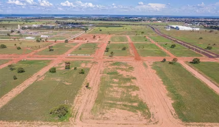 Terreno à venda, Santa Helena - Três Lagoas/MS