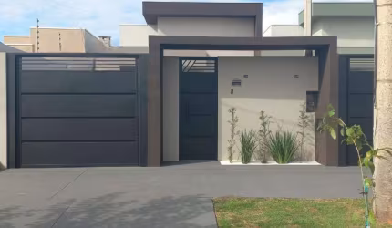 Casa com 3 quartos sendo 1 suíte no Jardim dos Ipês em Três Lagoas - MS