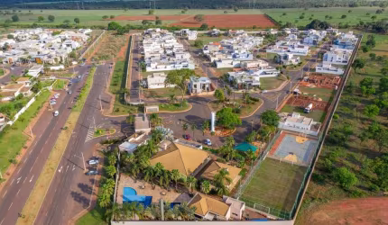 Terreno à venda no Condomínio Terras de Jupiá em Três Lagoas - MS