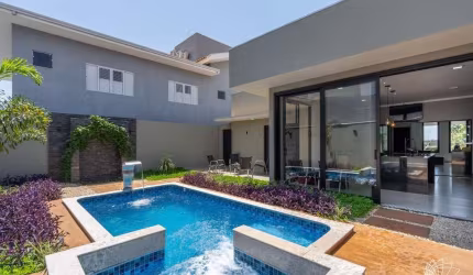 Linda casa com 3 suítes à venda no Condomínio Portal das Águas em Três Lagoas - MS | Sofisticação e modernidade